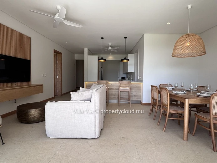 Belle Vue - A lovely 4-bedroom ground-floor apartment (Sole Mandate)