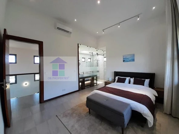 Villa de 4 Chambres