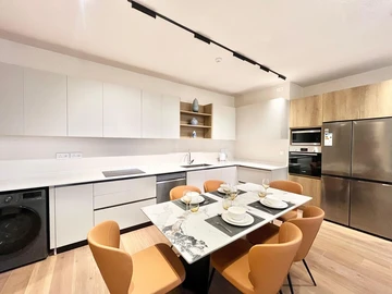3 Bedroom Apartment