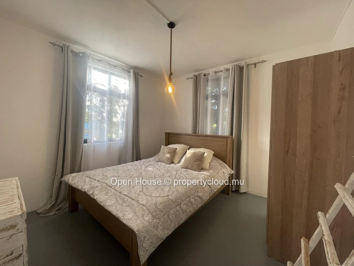 "Charming Mauritian Villa with Private Pool in Pamplemousses - Don't Miss Out!"