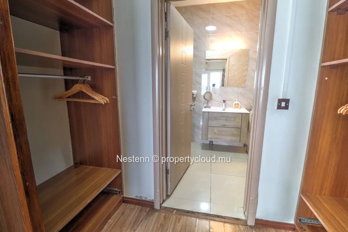 Sea View Apartment on Three Levels