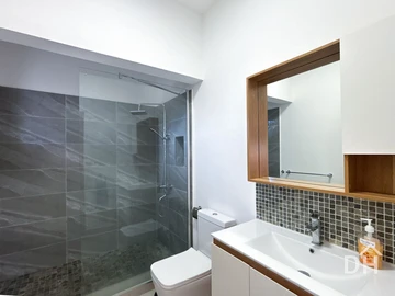 4 Bedroom Townhouse, Duplex