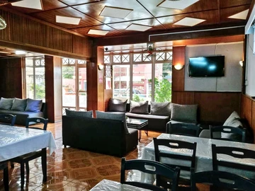 27 Bedroom Townhouse, Duplex