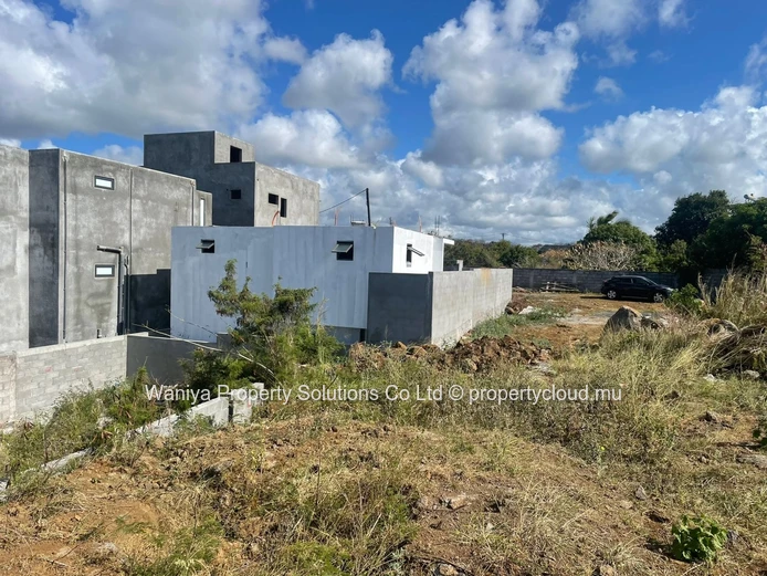 Prime Land In Grand Baie - Chemin Vingt Pieds
