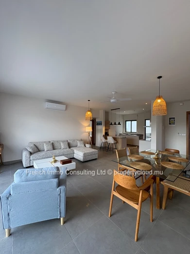 Superbe Penthouse 2 chambres en suites avec jacuzzi a Trou aux biches en location moyen terme (Au mois)i
