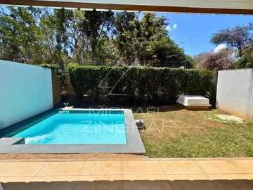 3 Bedroom Townhouse, Duplex
