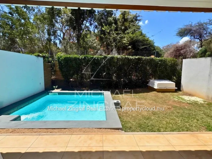 3-Bedroom Duplex with Private Pool – Tamarin