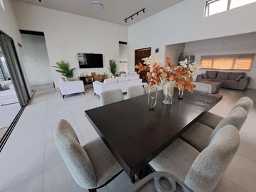 Maison de 5 Chambres
