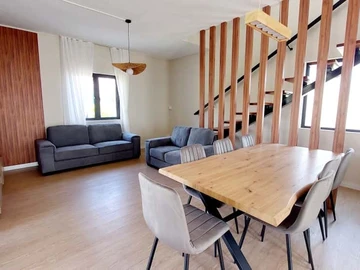 3 Bedroom Townhouse, Duplex