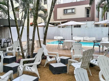 27 Bedroom Townhouse, Duplex