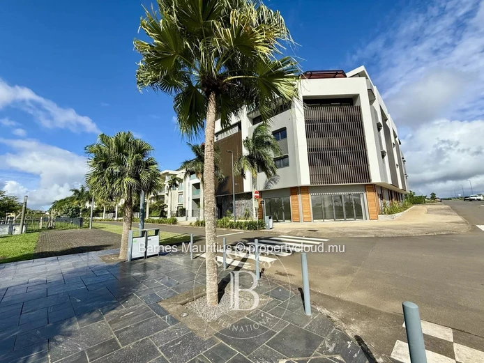 HELVETIA – New Office Space for Sale – 40 m²