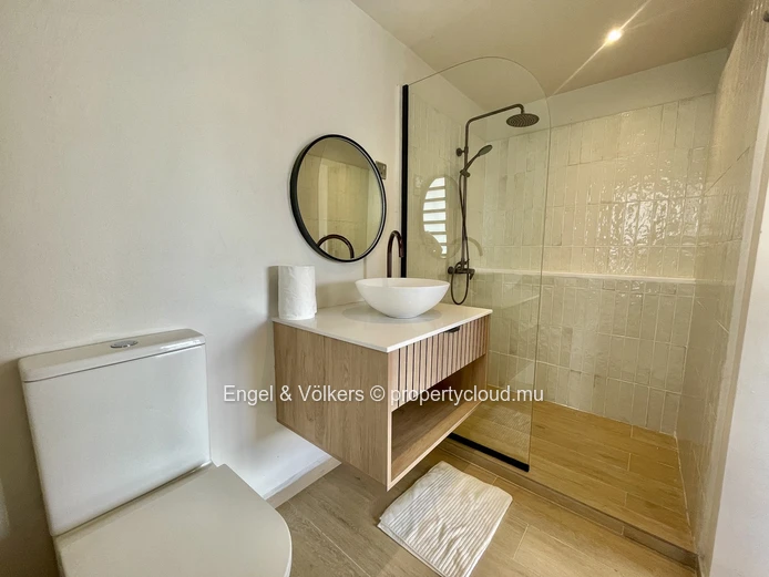 Modern Living in Mont Choisy – 3-Bedroom Villa with Pool