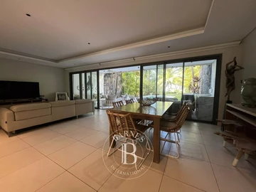 Townhouse, Duplex de 3 Chambres