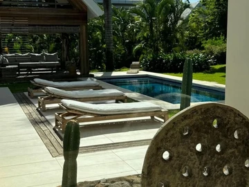 4 Bedroom Villa