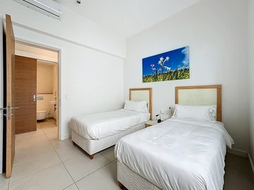 3 Bedroom Apartment