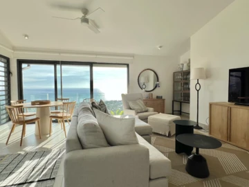5 Bedroom Villa