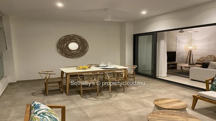 Aqualinea Apartment