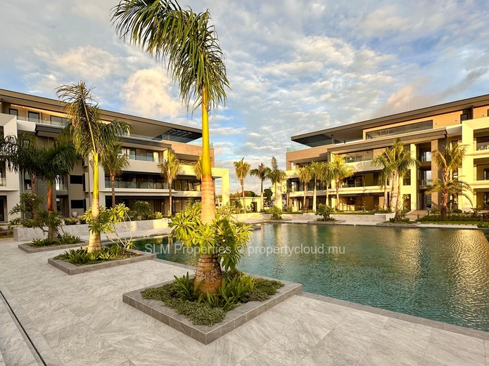Brand new , luxurious 3 bedroom apartment in Mon Choisy