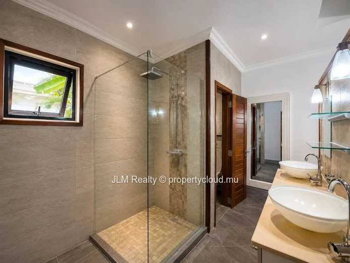 Furnished Villa with Private Pool for Long-Term Rent in Pointe aux Piments, Mauritius