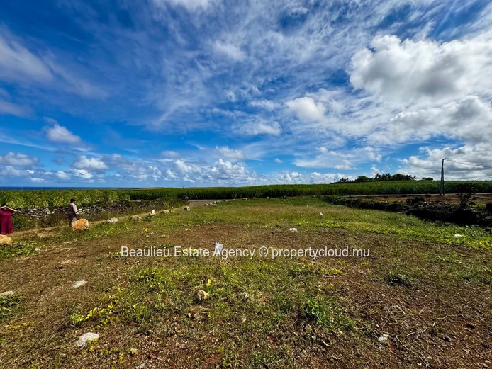 Residential Plot for Sale – Le Bouchon, Trois Boutiques