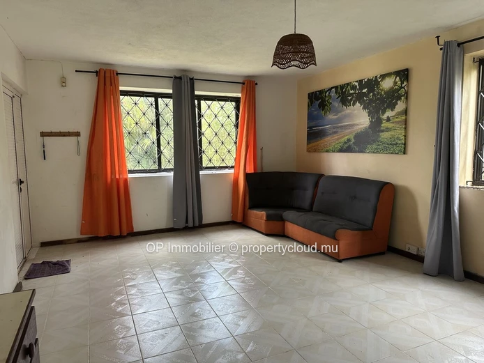 Maison de 3 chambres à vendre à Curepipe avec jardin