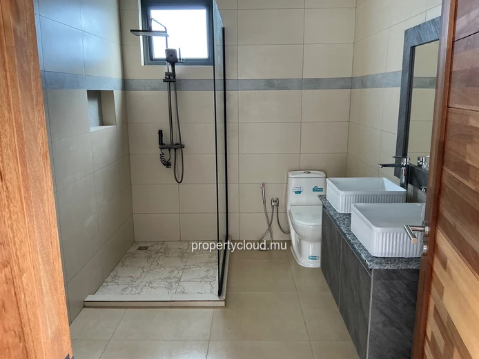 ?? FOR RENT – NEW 3-BEDROOM EN-SUITE VILLA + OFFICE | VALE, Mauritius