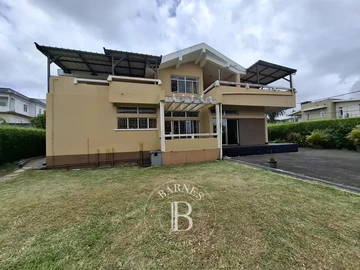 7 Bedroom House