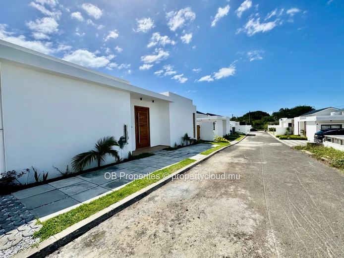 Stunning 3-Bedroom Villa