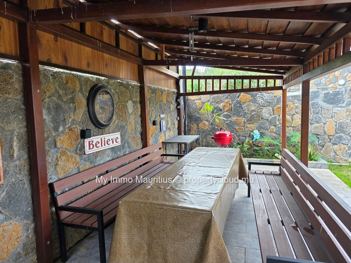New Contemporary Villa In Grand Baie