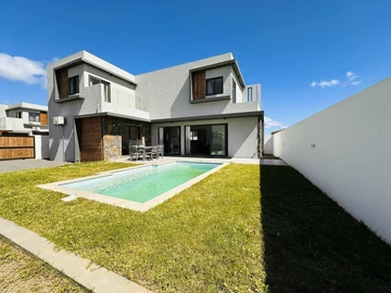 3 Bedroom Villa