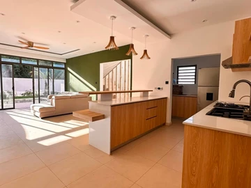 3 Bedroom Townhouse, Duplex