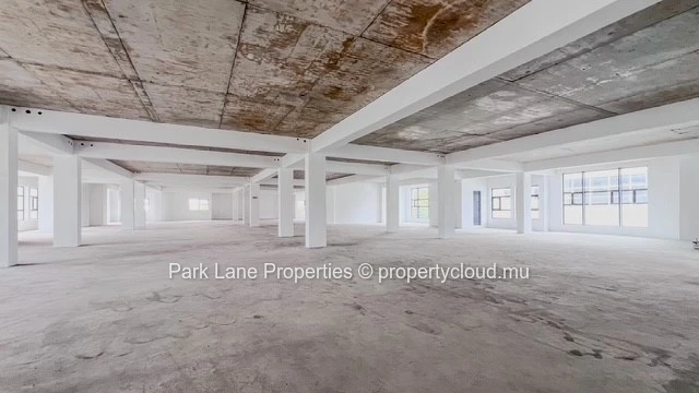 Premium 913 m² office space in Ebene – Ideal for corporate  in the heart of Ebene