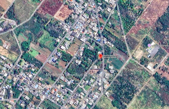 Buildable Land in Réunion Maurel, Petit Raffray