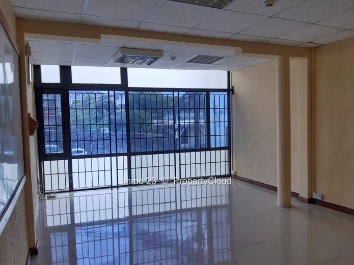 Office of 121 Square Meters