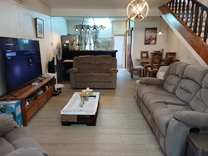 Residential building-3 bedroom apartment with common pool in Pereybere