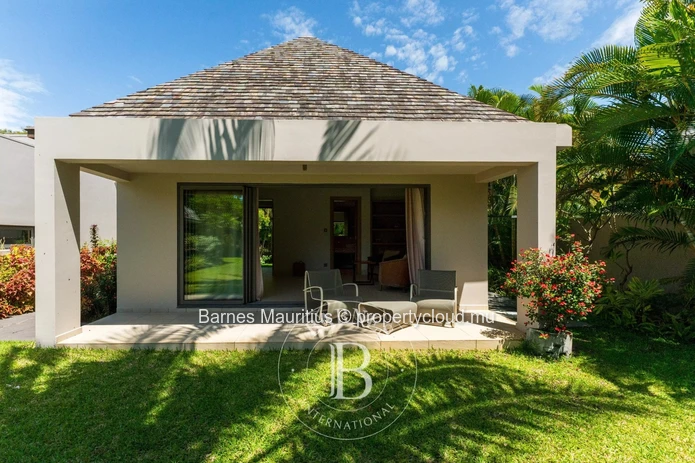 ANAHITA GOLF RESORT – Villa d’exception de 4 chambres avec piscine et vue sur le parc