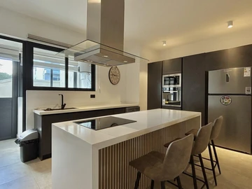 3 Bedroom Apartment