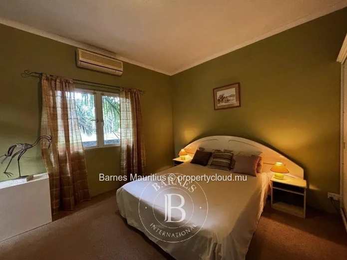 MOKA - Beautiful family house with tropicalised garden - 3 bedrooms