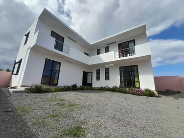 Maison de 4 Chambres