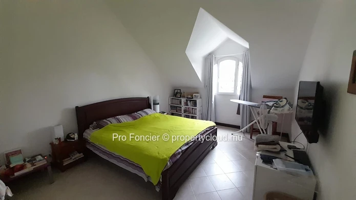 Maisons à vendre à Pointe Aux Canonniers - Deux biens indépendantes avec piscine