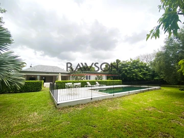 4 Bedroom Villa