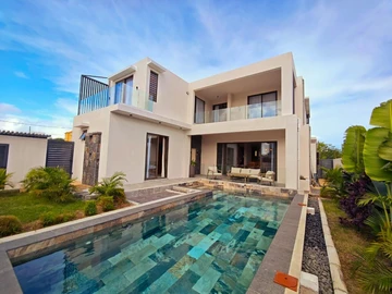 4 Bedroom Villa