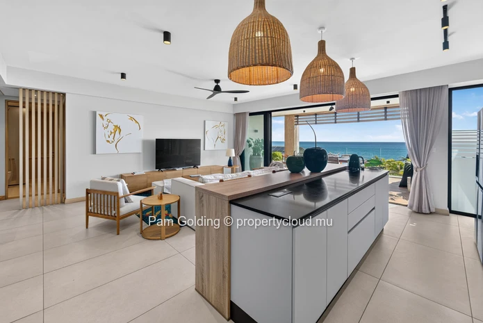 Penthouse d’exception avec vue mer à vendre | Pointe aux Canonniers, Île Maurice