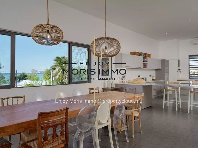 Penthouse d’exception VUE MER et pieds dans l'eau