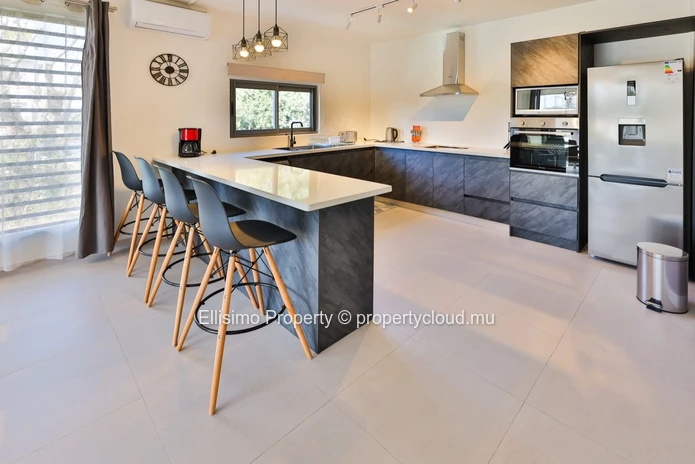 Apartment for Rent – Mont Choisy