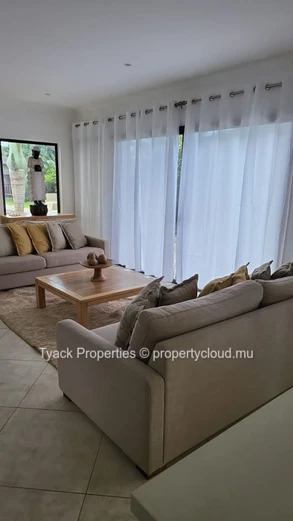 Villa RES à Vendre à Pointe aux Piments – 3 Chambres en Suite