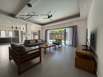 4 Bedroom Villa