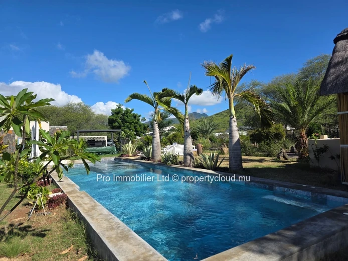Villa d’exception à louer à Tamarin Vue montagne & cadre exclusif.