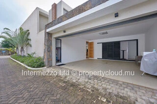 Villa PDS 4 chambres-piscine à vendre Péreybère Île Maurice – Réf. MILA