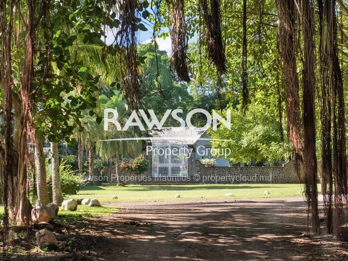 3 Bedroom Apartment | 223 M² | Panoramic Views | Mont Choisy | Golf Estate | Usd